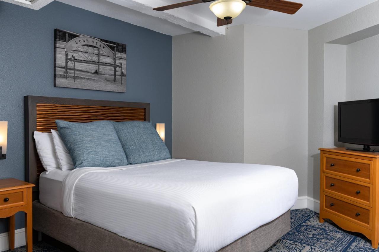 Club Wyndham Riverside Suites Сан Антонио Екстериор снимка